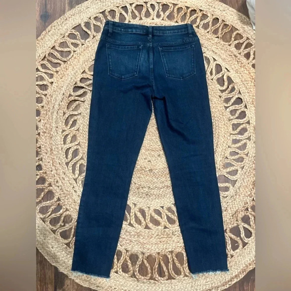 prAna Women's 6/28 Dark Wash Blue Denim Stretch Skinny Jeans - Picture 3 of 4